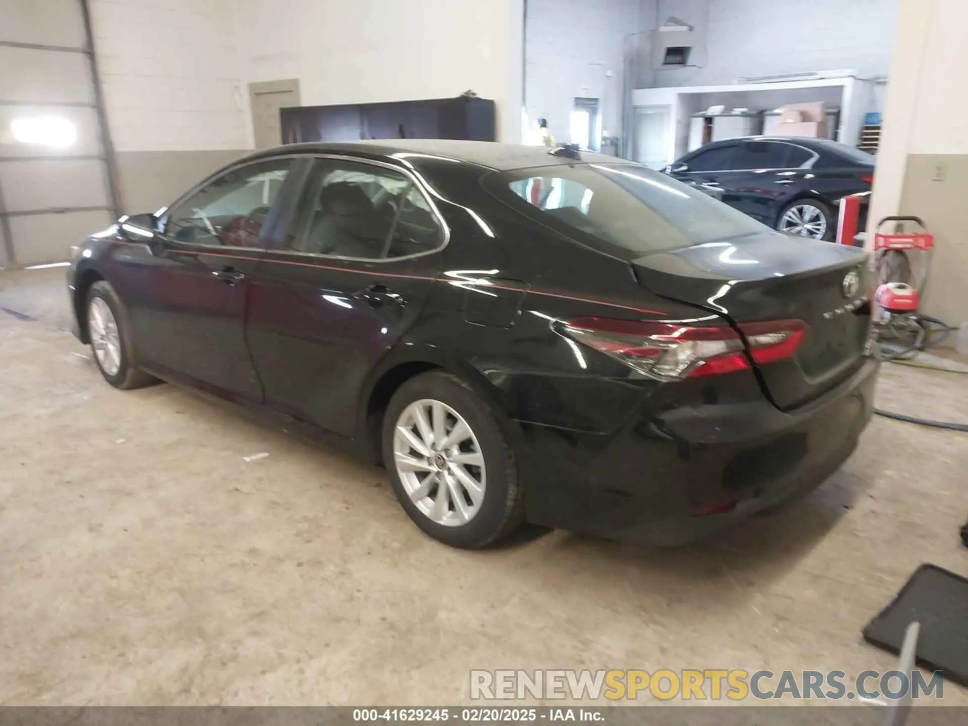3 fotografías del automóvil dañado 4T1C11AK6RU203217 TOYOTA CAMRY 2024
