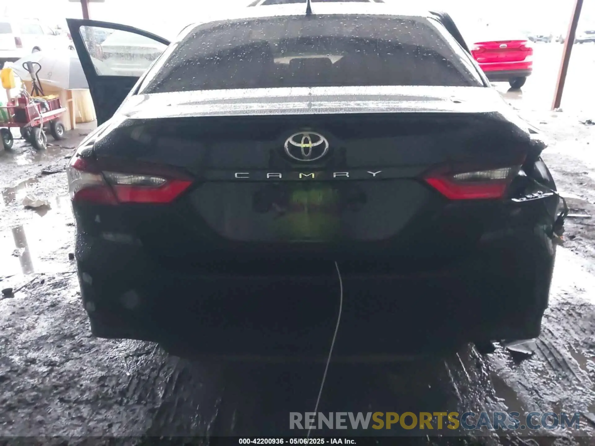 16 fotografías del automóvil dañado 4T1C11AK6RU875603 TOYOTA CAMRY 2024