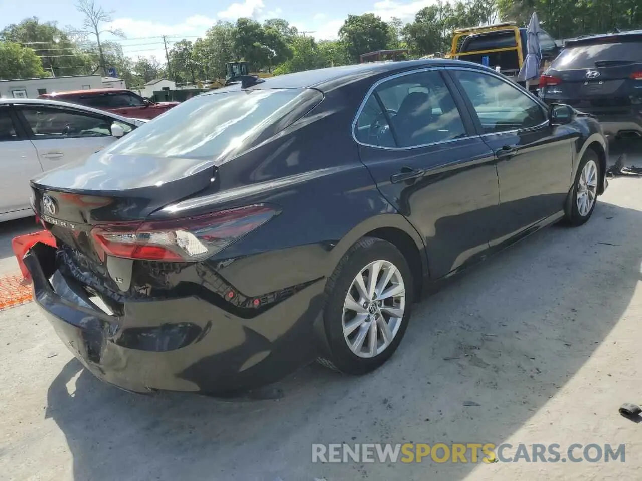 3 fotografías del automóvil dañado 4T1C11AK7RU225906 TOYOTA CAMRY 2024