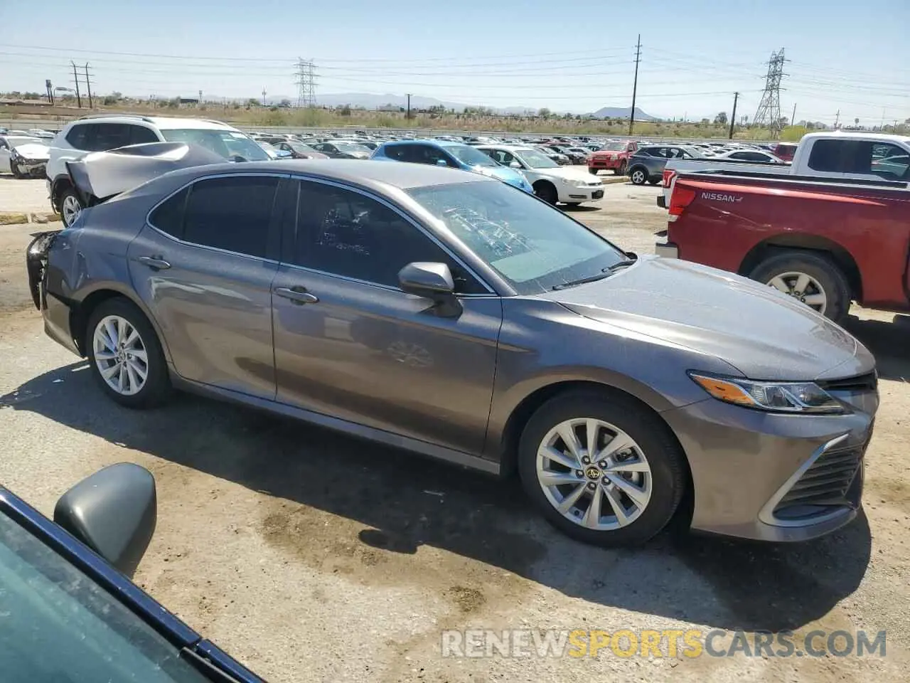 4 fotografías del automóvil dañado 4T1C11AK7RU232712 TOYOTA CAMRY 2024