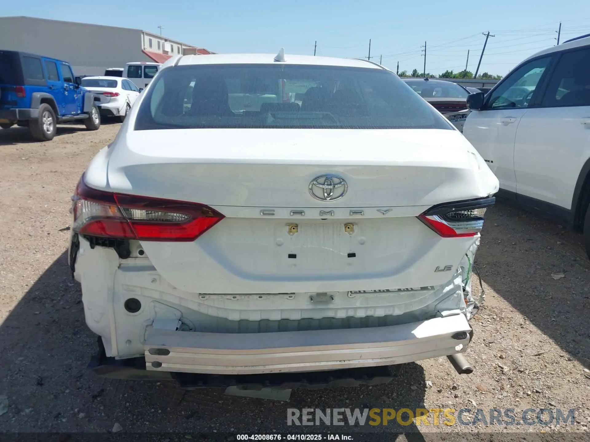 18 fotografías del automóvil dañado 4T1C11AK7RU261627 TOYOTA CAMRY 2024