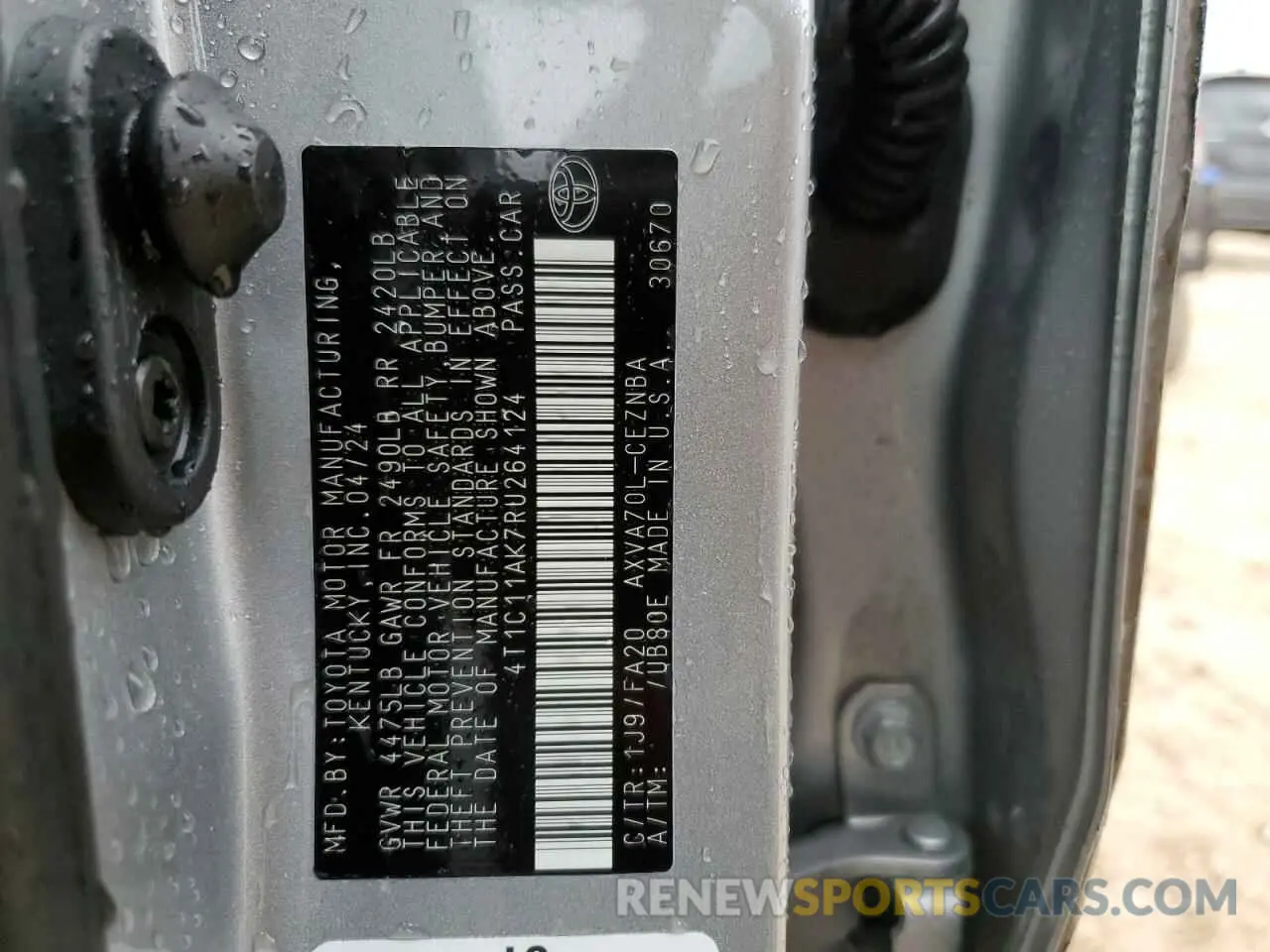 14 fotografías del automóvil dañado 4T1C11AK7RU264124 TOYOTA CAMRY 2024