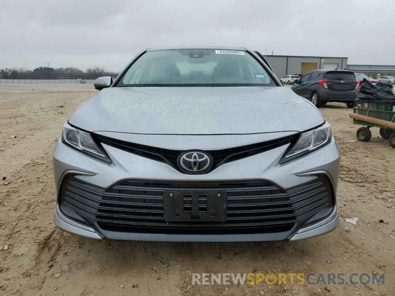 5 fotografías del automóvil dañado 4T1C11AK7RU264124 TOYOTA CAMRY 2024