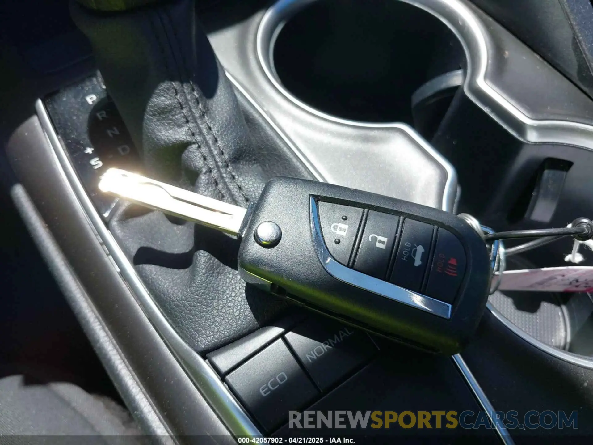11 fotografías del automóvil dañado 4T1C11AK7RU856879 TOYOTA CAMRY 2024
