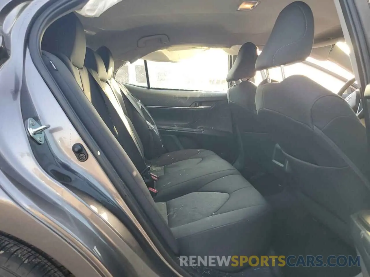 11 fotografías del automóvil dañado 4T1C11AK8RU219807 TOYOTA CAMRY 2024