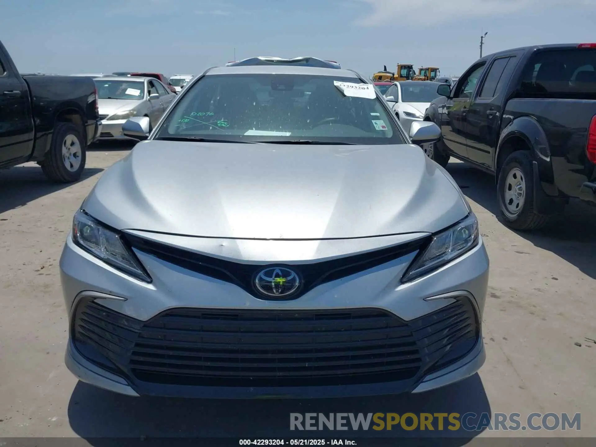 12 fotografías del automóvil dañado 4T1C11AK8RU867759 TOYOTA CAMRY 2024