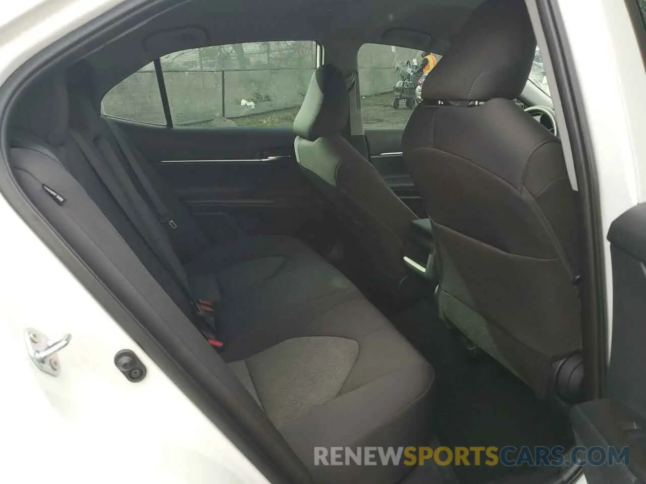 10 fotografías del automóvil dañado 4T1C11AK9RU256526 TOYOTA CAMRY 2024