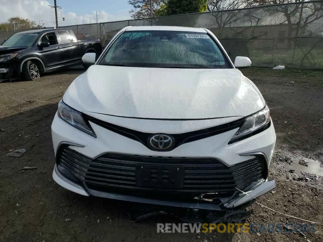5 fotografías del automóvil dañado 4T1C11AK9RU256526 TOYOTA CAMRY 2024