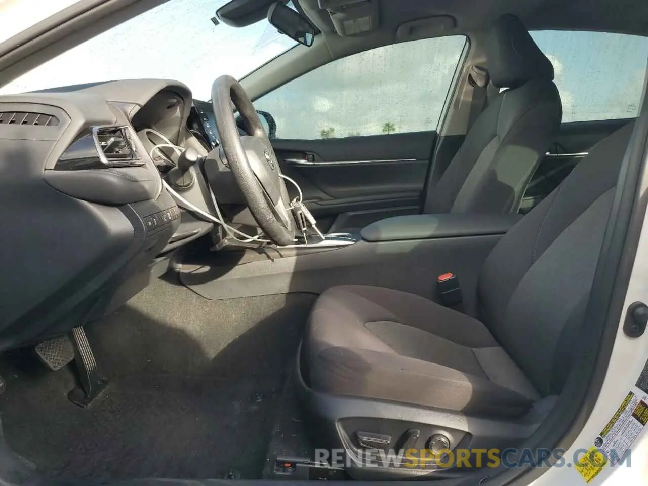 7 fotografías del automóvil dañado 4T1C11AK9RU256526 TOYOTA CAMRY 2024