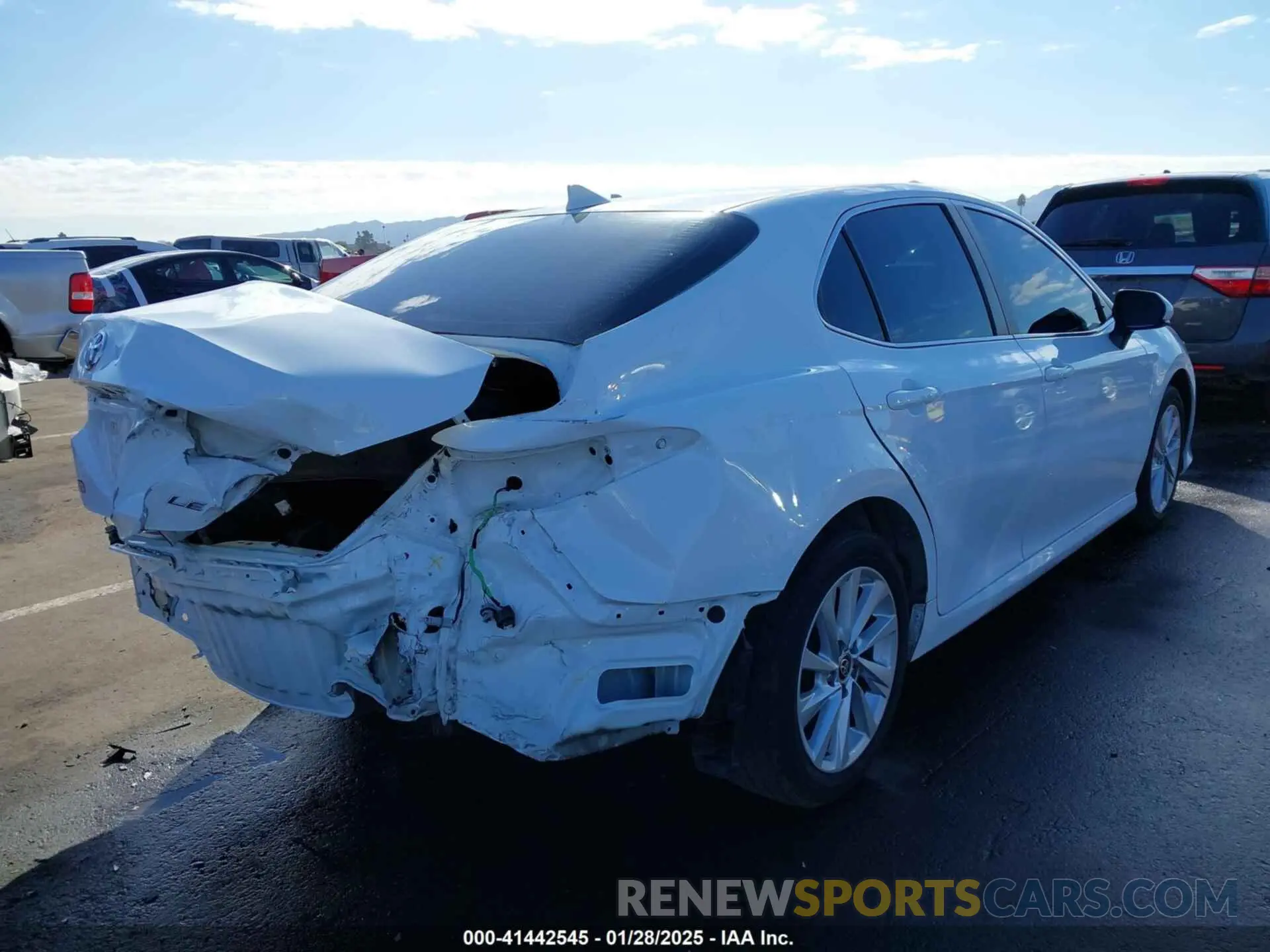 6 fotografías del automóvil dañado 4T1C11AK9RU846239 TOYOTA CAMRY 2024