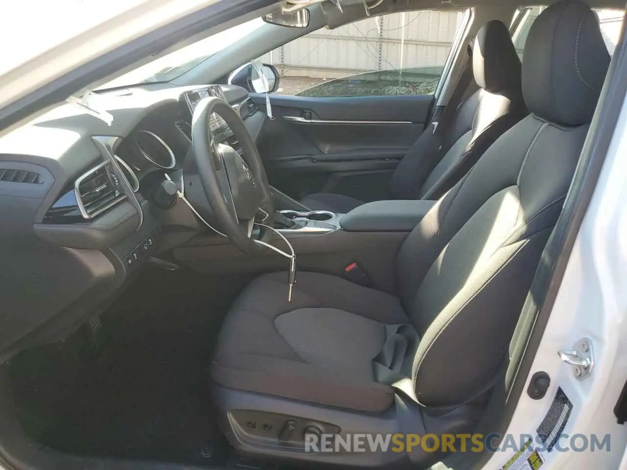 7 fotografías del automóvil dañado 4T1C11AK9RU871223 TOYOTA CAMRY 2024