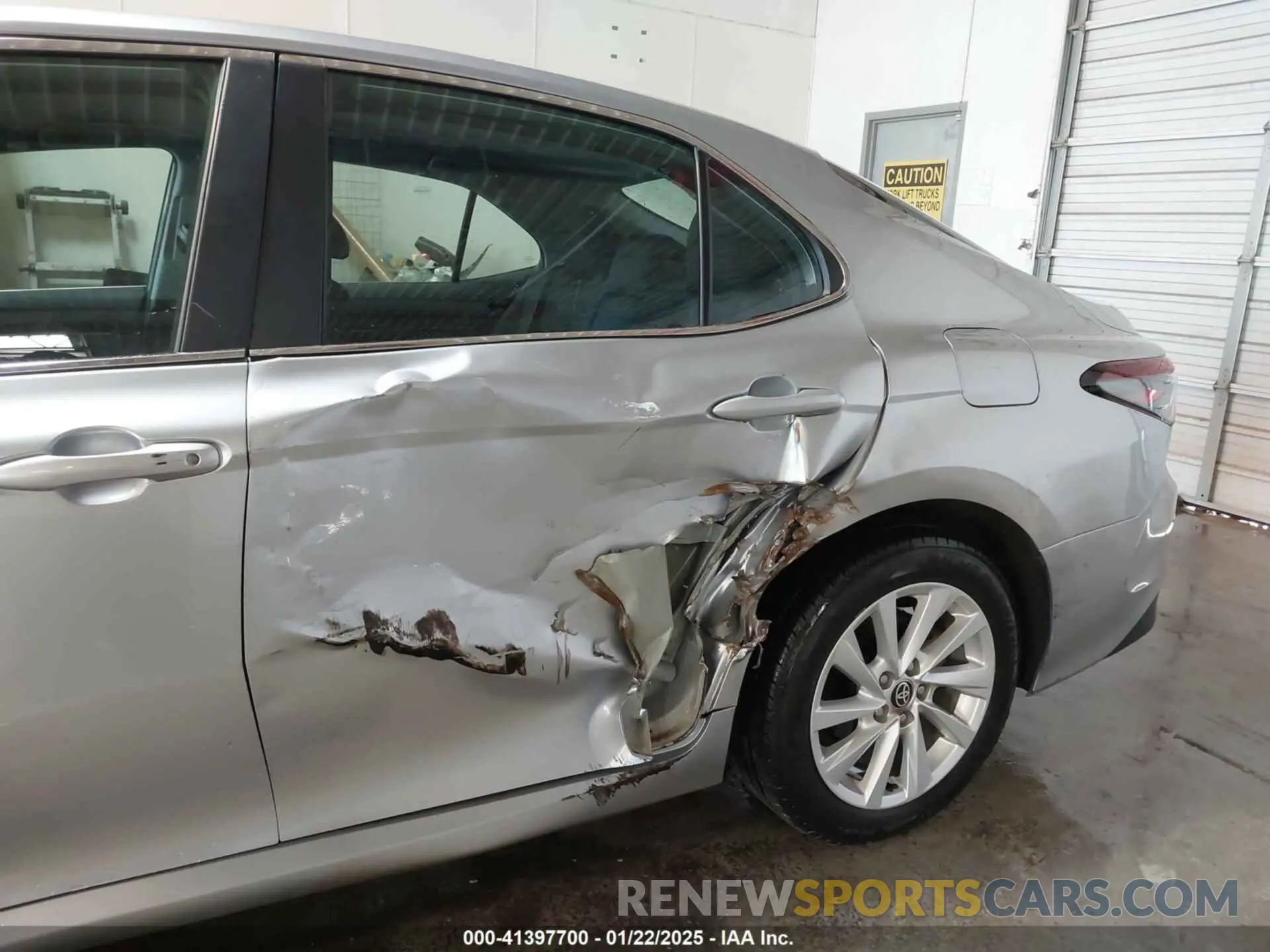 6 fotografías del automóvil dañado 4T1C11AK9RU876583 TOYOTA CAMRY 2024