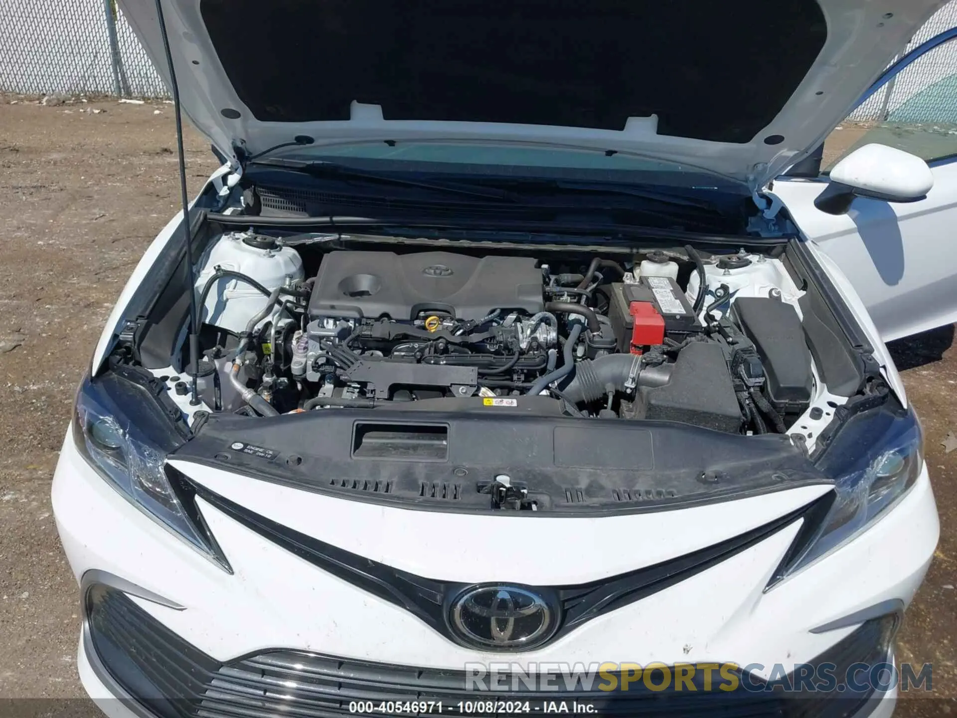 10 fotografías del automóvil dañado 4T1C11AK9RU883825 TOYOTA CAMRY 2024