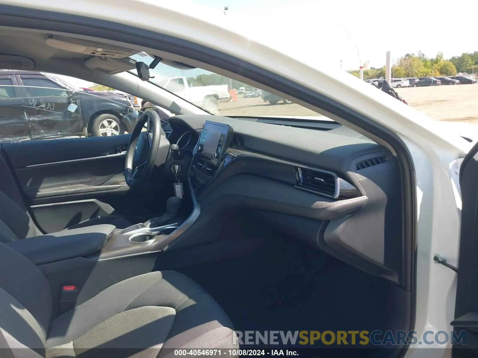 5 fotografías del automóvil dañado 4T1C11AK9RU883825 TOYOTA CAMRY 2024