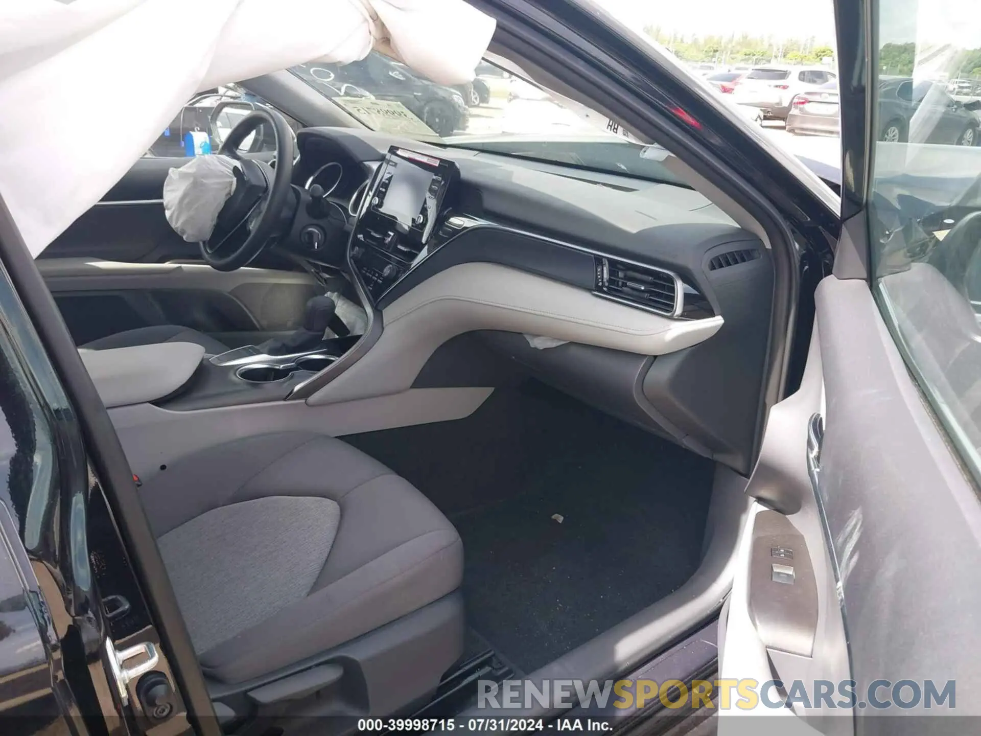 5 fotografías del automóvil dañado 4T1C11AK9RU904205 TOYOTA CAMRY 2024