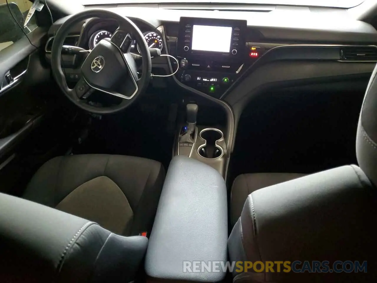 8 fotografías del automóvil dañado 4T1C11AK9RU905838 TOYOTA CAMRY 2024