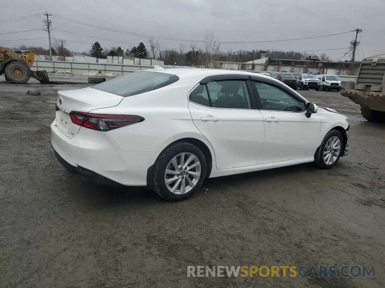 3 fotografías del automóvil dañado 4T1C11AKXRU191802 TOYOTA CAMRY 2024