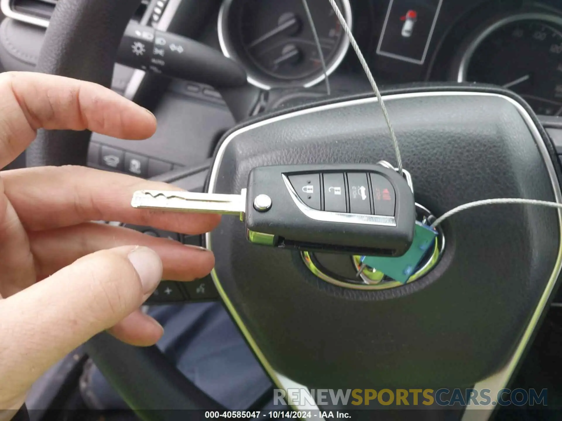 11 fotografías del automóvil dañado 4T1C11AKXRU204273 TOYOTA CAMRY 2024