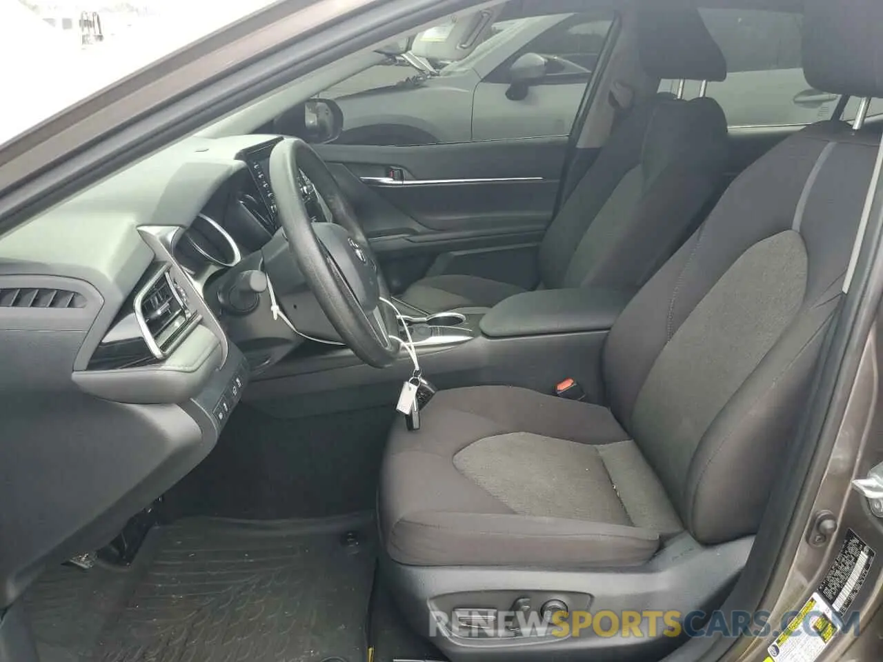 7 fotografías del automóvil dañado 4T1C11AKXRU265638 TOYOTA CAMRY 2024
