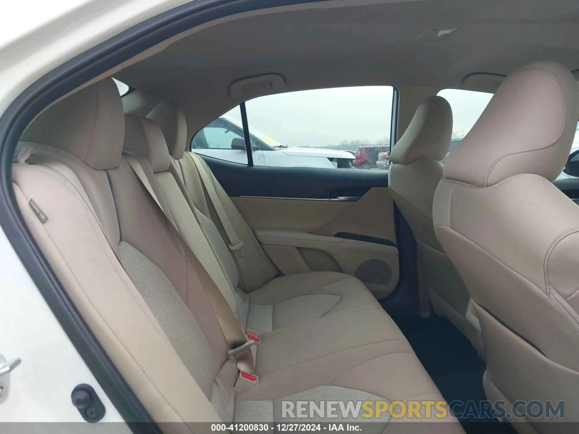 8 fotografías del automóvil dañado 4T1C11AKXRU880223 TOYOTA CAMRY 2024