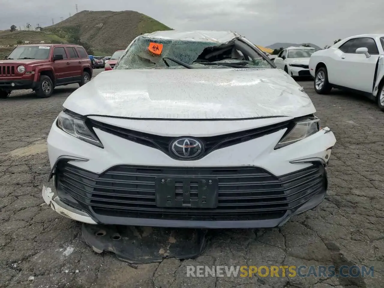 5 fotografías del automóvil dañado 4T1C11AKXRU899984 TOYOTA CAMRY 2024