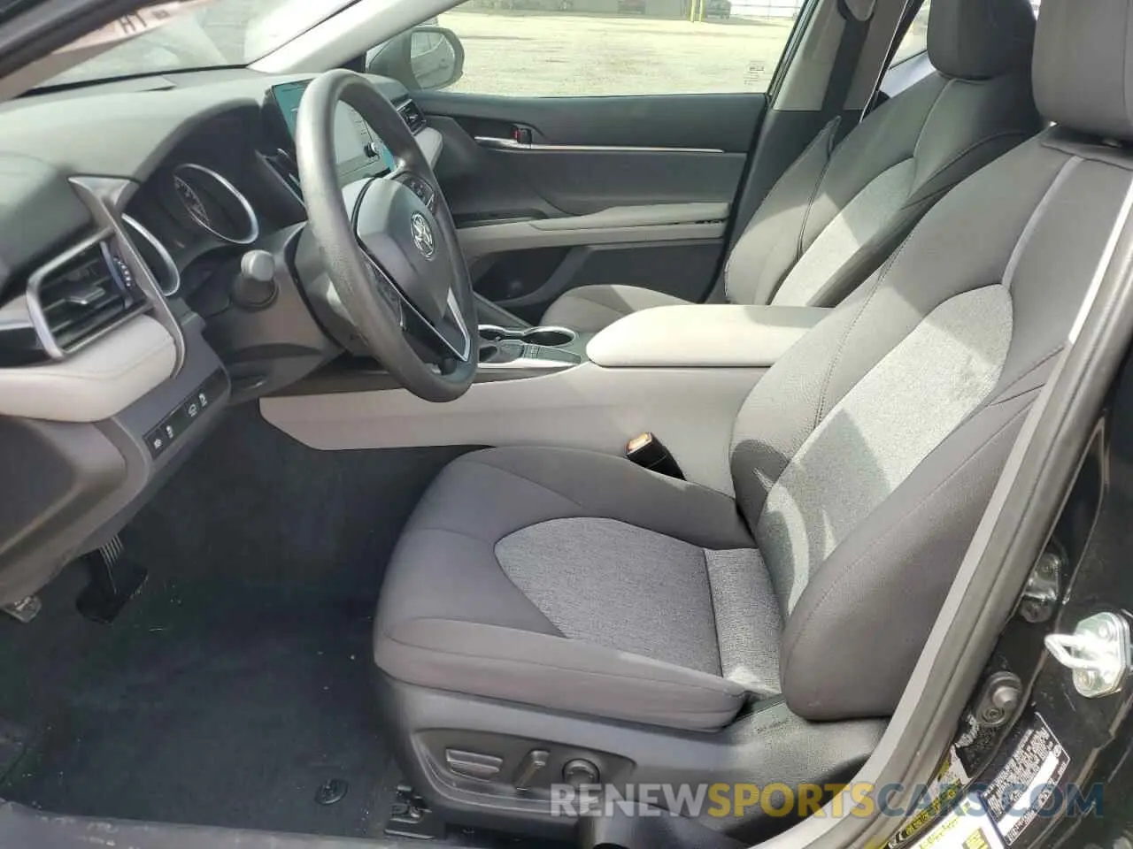 7 fotografías del automóvil dañado 4T1C11AKXRU904746 TOYOTA CAMRY 2024