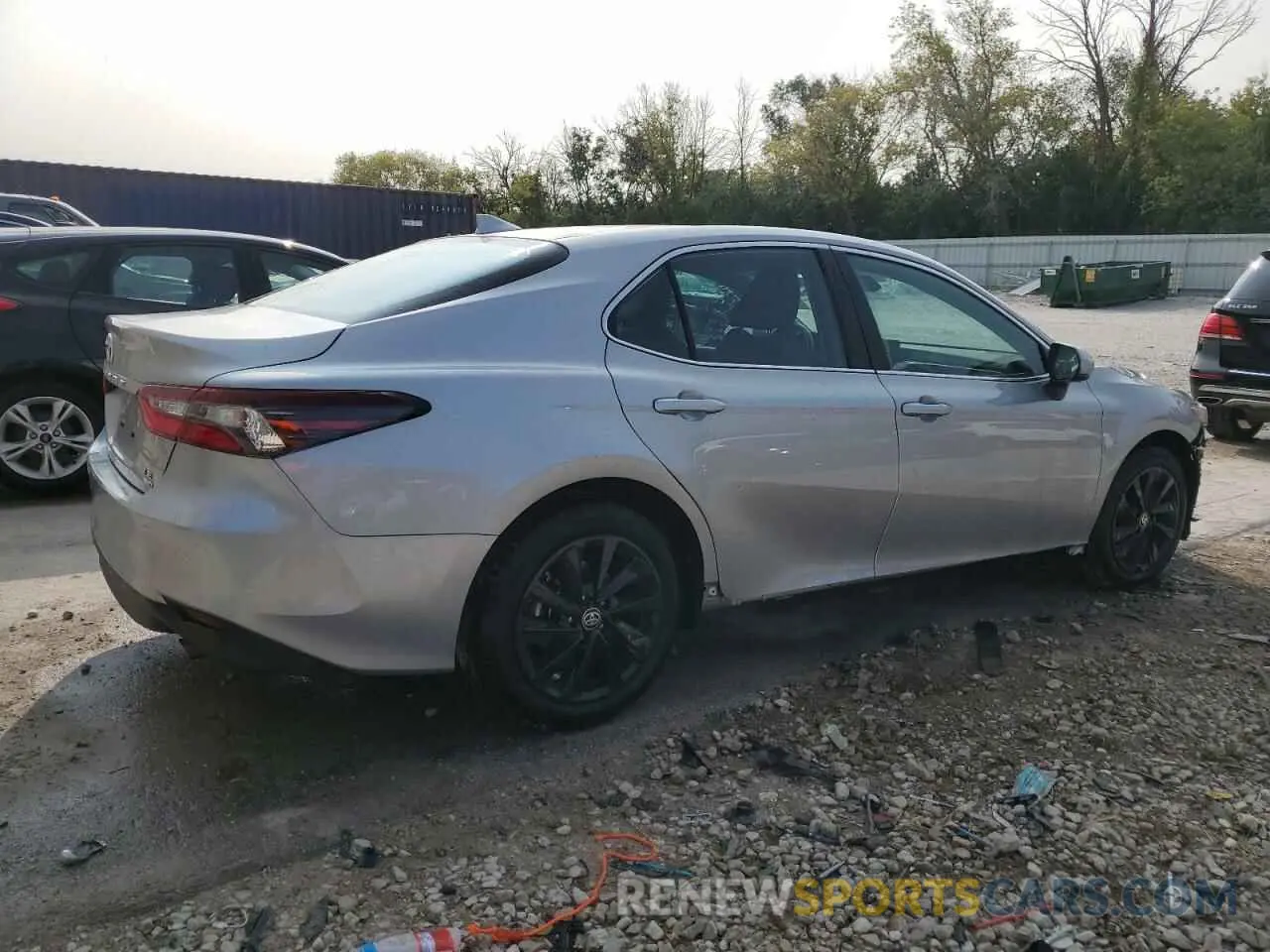 3 fotografías del automóvil dañado 4T1C11BK0RU117321 TOYOTA CAMRY 2024