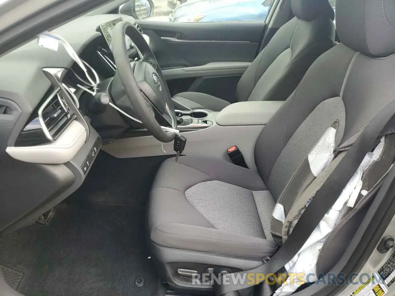 7 fotografías del automóvil dañado 4T1C11BK2RU128272 TOYOTA CAMRY 2024