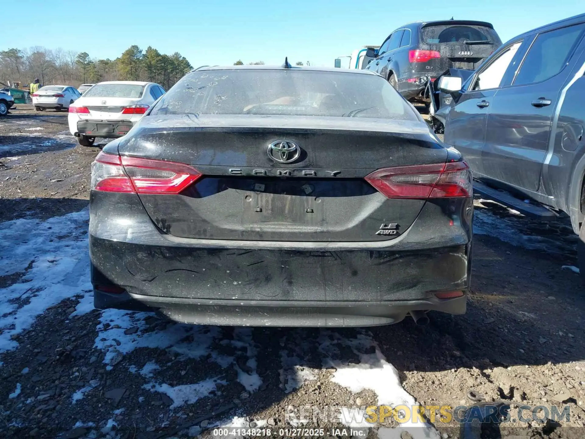 16 fotografías del automóvil dañado 4T1C11BK4RU123574 TOYOTA CAMRY 2024