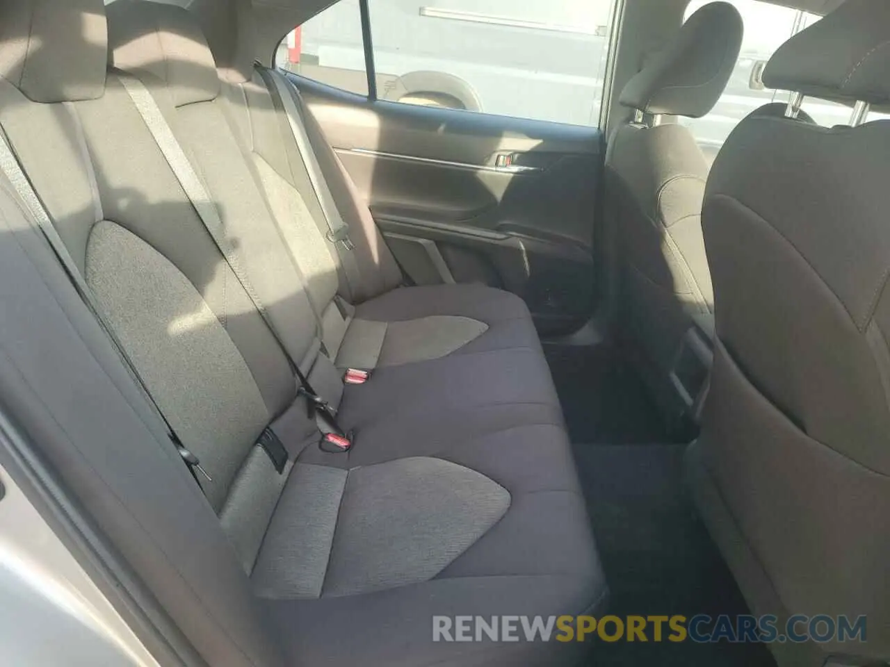 10 fotografías del automóvil dañado 4T1C11BK5RU123437 TOYOTA CAMRY 2024