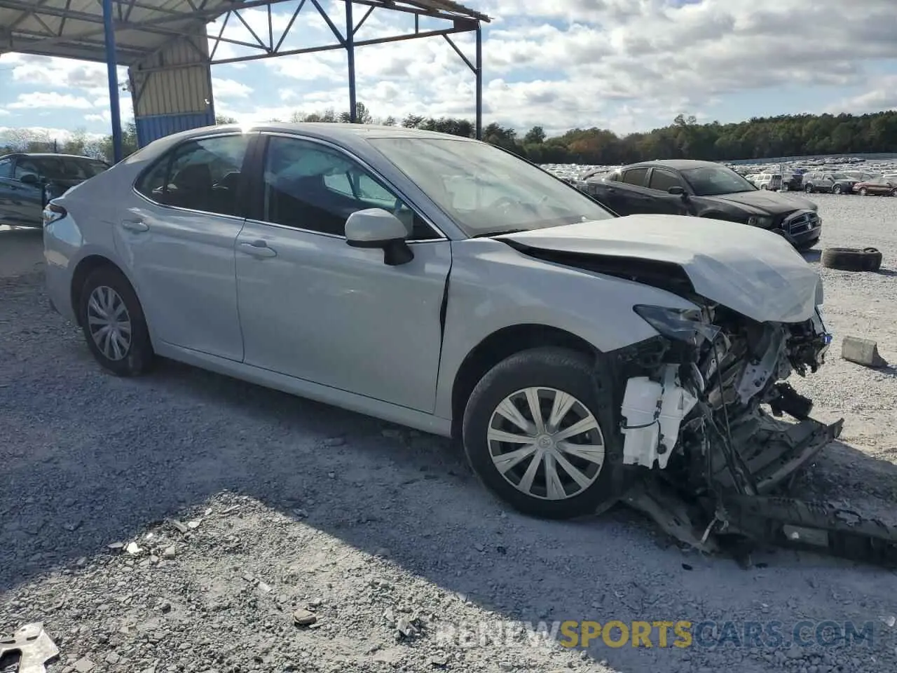 4 fotografías del automóvil dañado 4T1C31AK0RU062039 TOYOTA CAMRY 2024