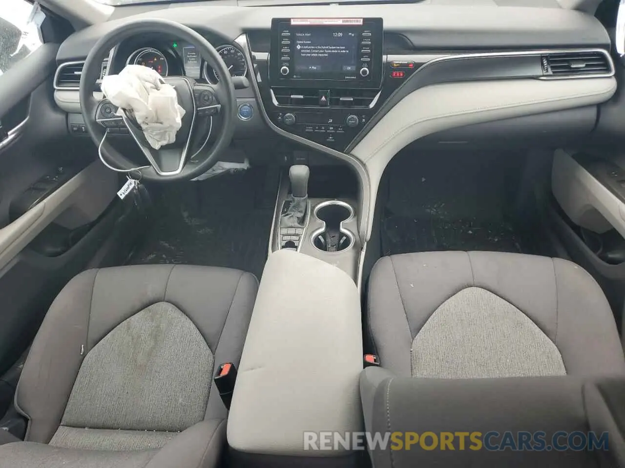 8 fotografías del automóvil dañado 4T1C31AK0RU062039 TOYOTA CAMRY 2024