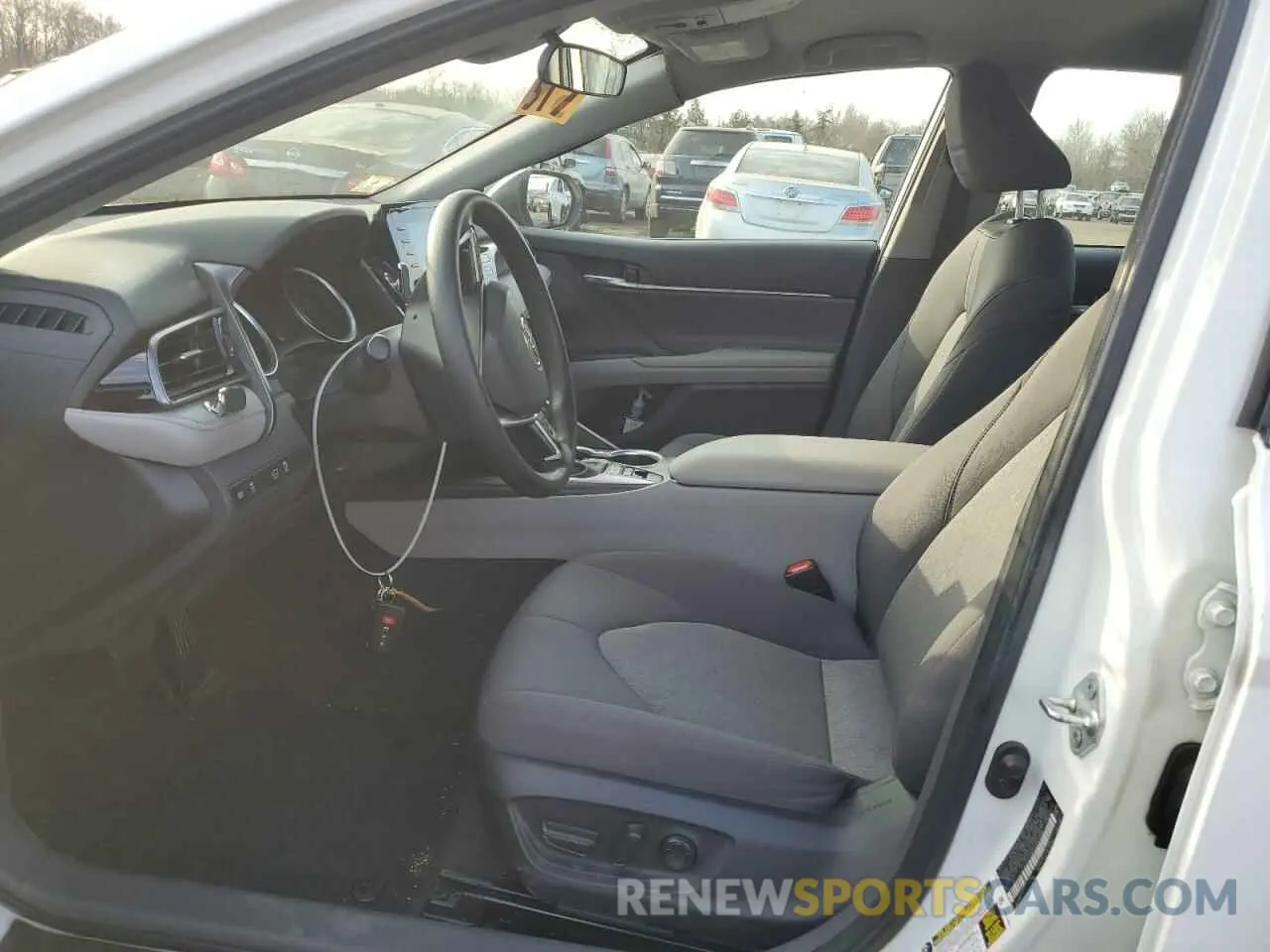 7 fotografías del automóvil dañado 4T1C31AK0RU062686 TOYOTA CAMRY 2024