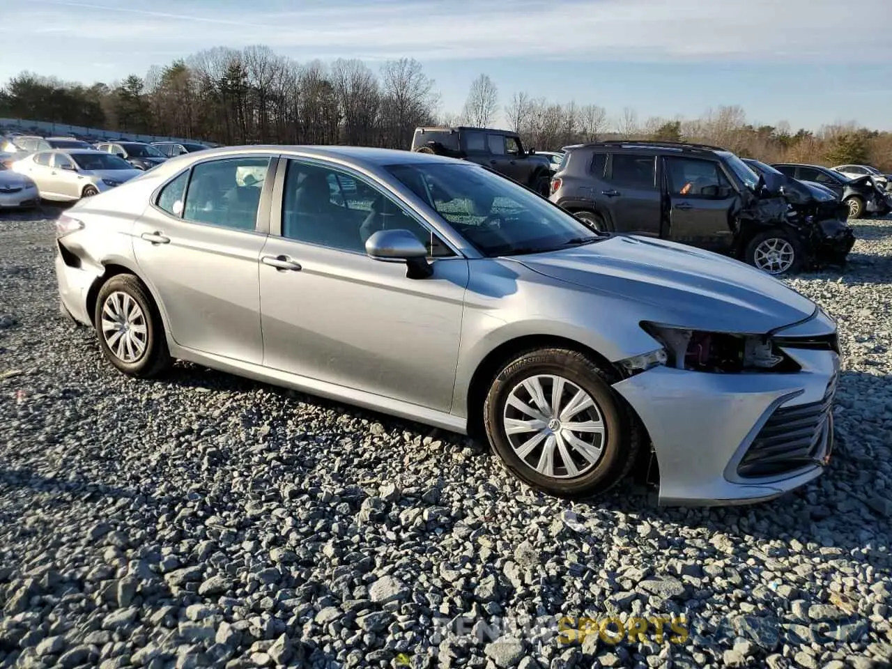 4 fotografías del automóvil dañado 4T1C31AKXRU072643 TOYOTA CAMRY 2024