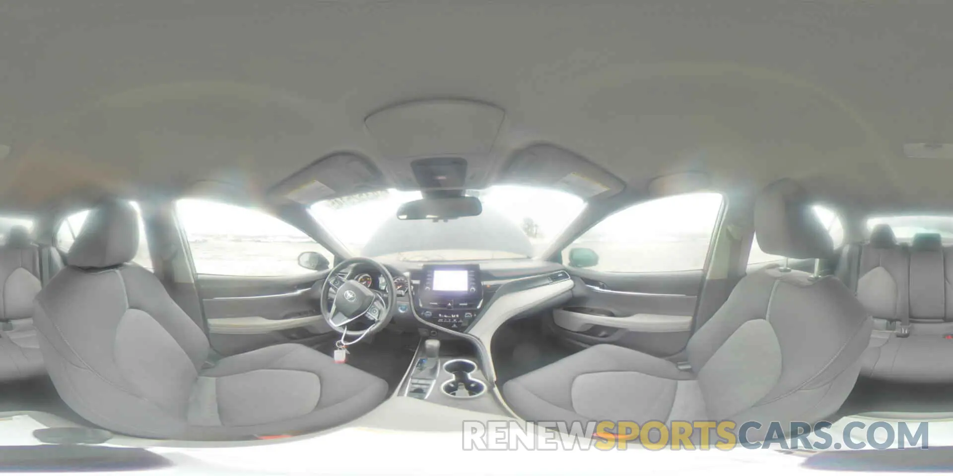 15 fotografías del automóvil dañado 4T1C31AKXRU625159 TOYOTA CAMRY 2024