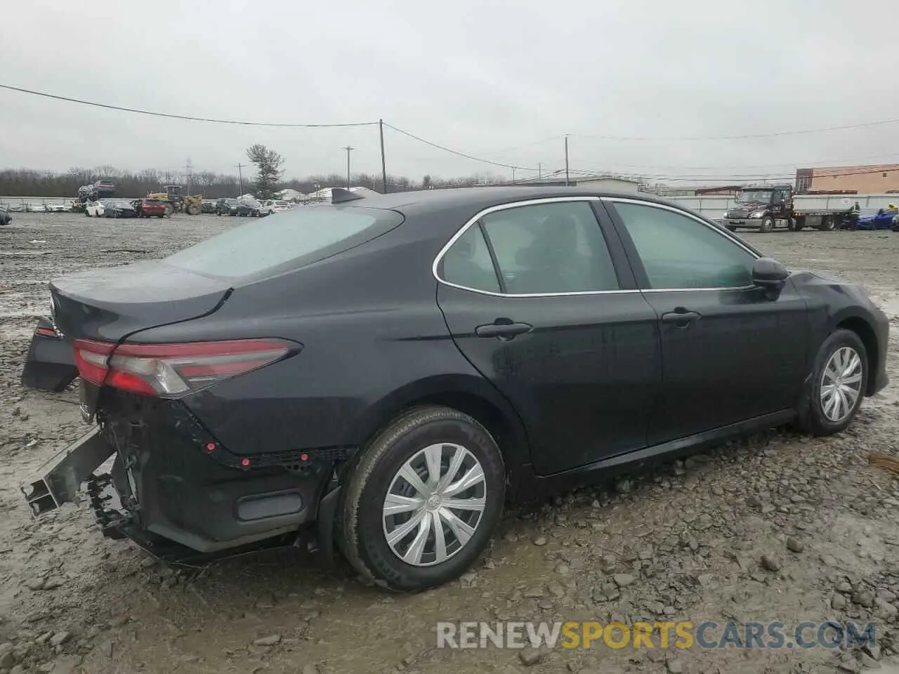 3 fotografías del automóvil dañado 4T1C31AKXRU625159 TOYOTA CAMRY 2024