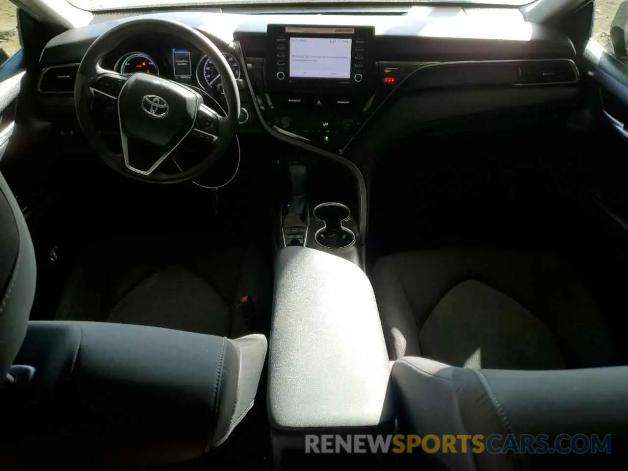 8 fotografías del automóvil dañado 4T1C31AKXRU625386 TOYOTA CAMRY 2024