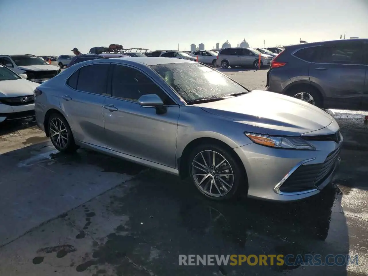4 fotografías del automóvil dañado 4T1F11AK2RU893884 TOYOTA CAMRY 2024