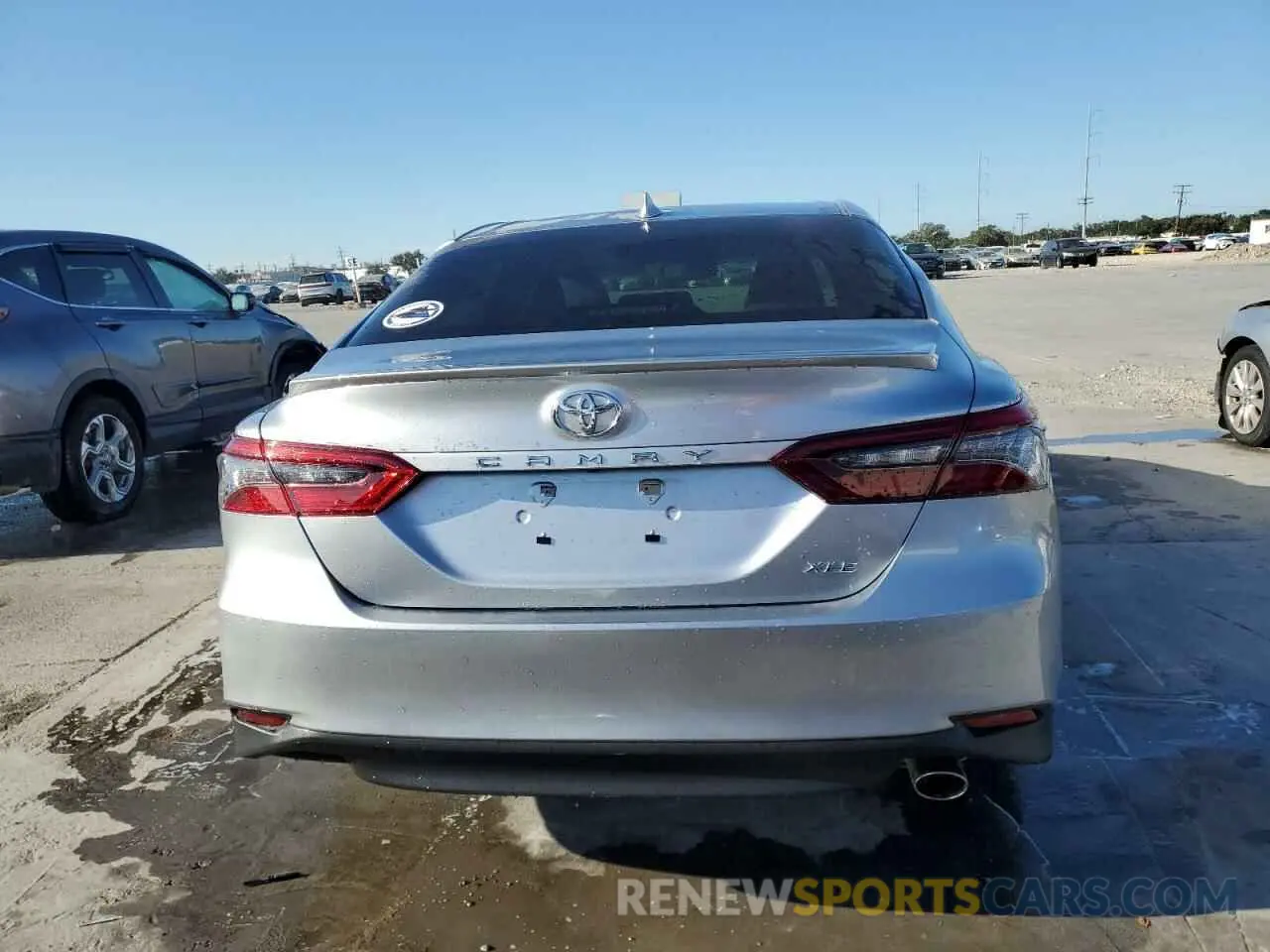 6 fotografías del automóvil dañado 4T1F11AK2RU893884 TOYOTA CAMRY 2024