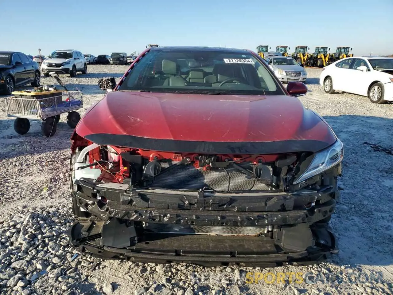 5 fotografías del automóvil dañado 4T1F11AK4RU196698 TOYOTA CAMRY 2024