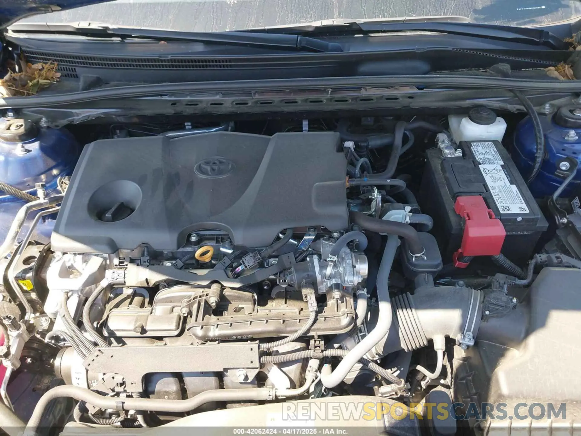 10 fotografías del automóvil dañado 4T1F11AK6RU240684 TOYOTA CAMRY 2024