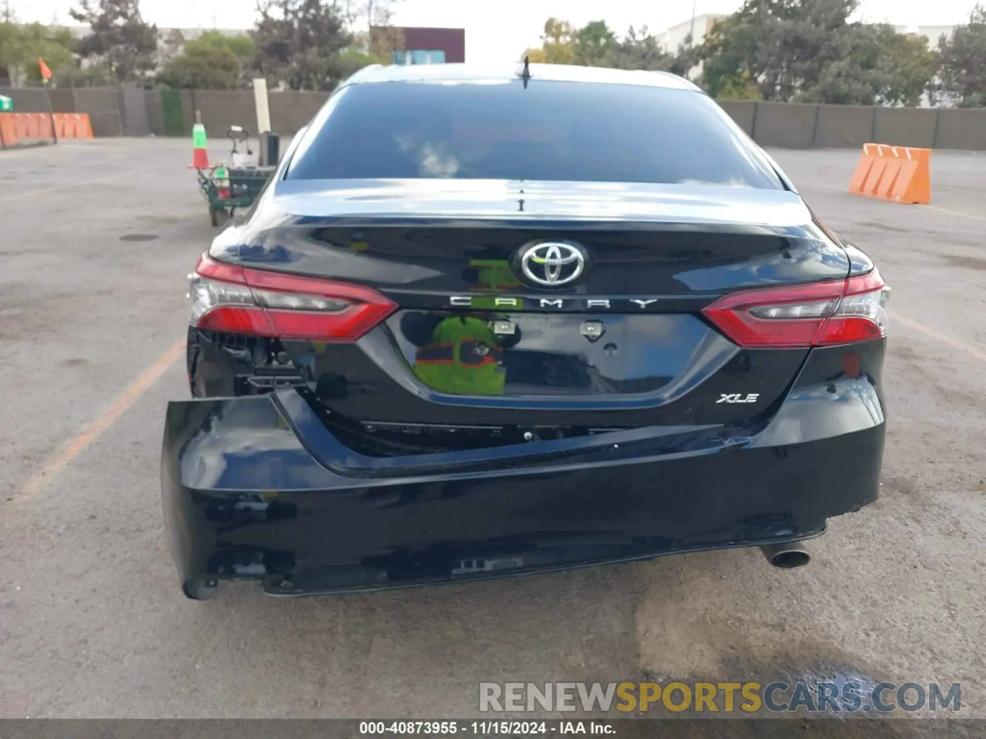 16 fotografías del automóvil dañado 4T1F11AK9RU856301 TOYOTA CAMRY 2024
