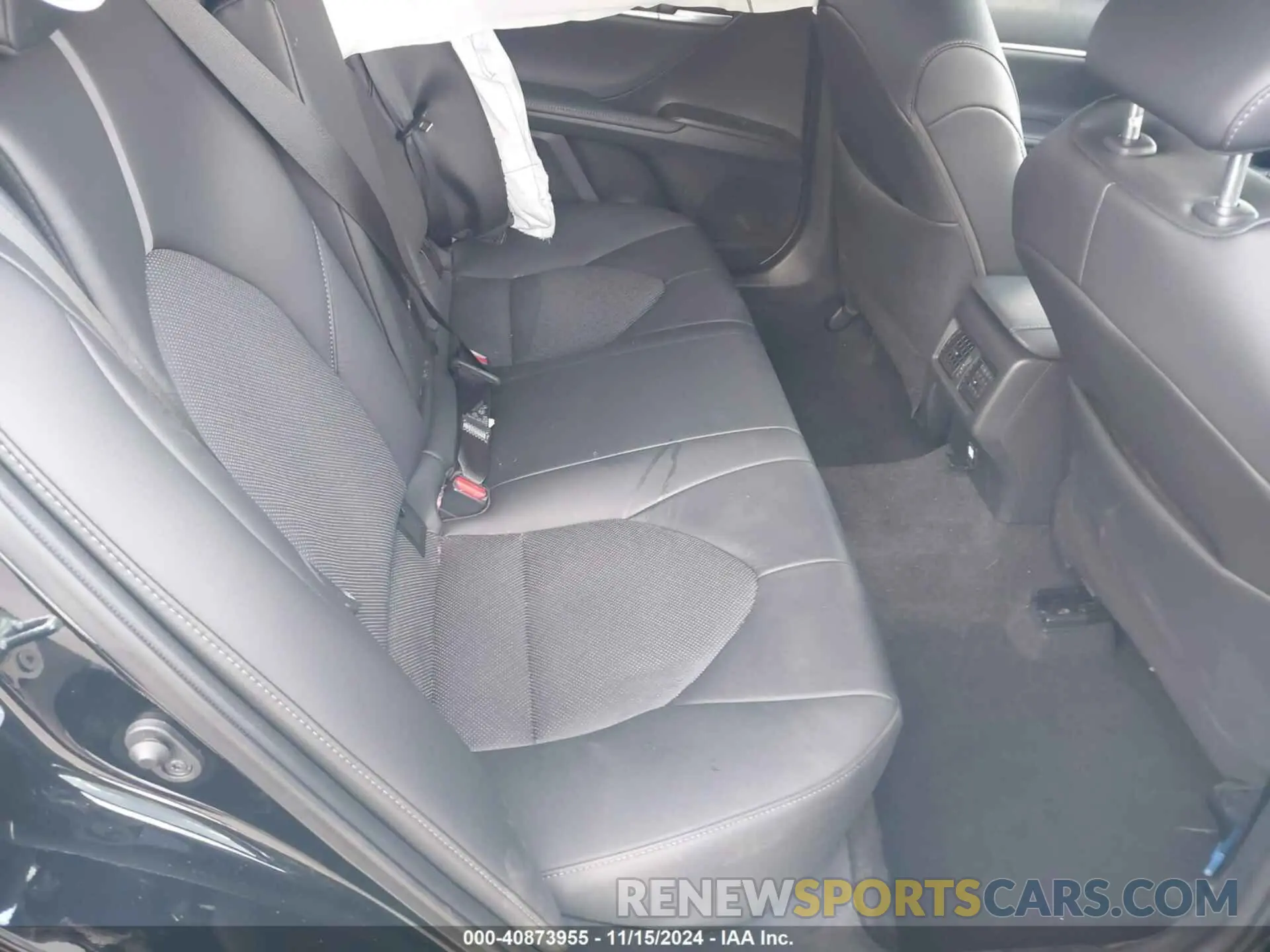 8 fotografías del automóvil dañado 4T1F11AK9RU856301 TOYOTA CAMRY 2024