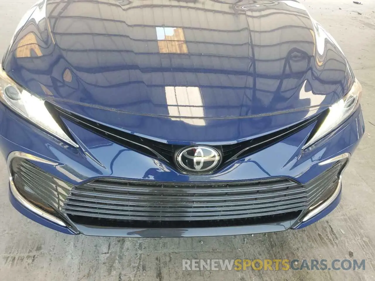 11 fotografías del automóvil dañado 4T1F11AKXRU215349 TOYOTA CAMRY 2024