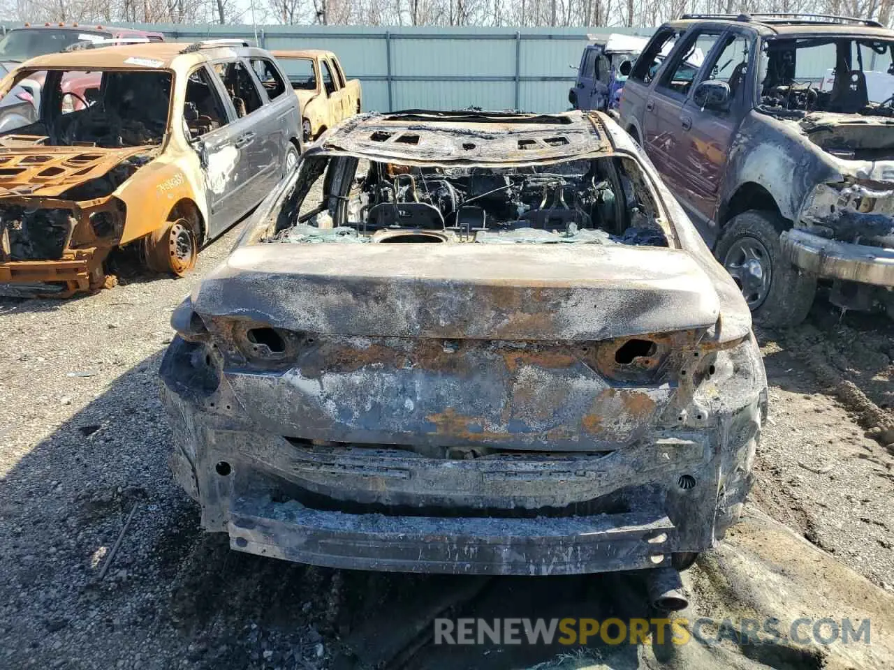 6 fotografías del automóvil dañado 4T1F11BK7RU108175 TOYOTA CAMRY 2024