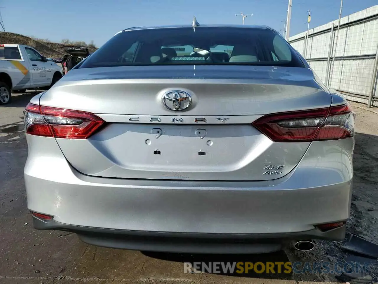 6 fotografías del automóvil dañado 4T1F11BK7RU112498 TOYOTA CAMRY 2024