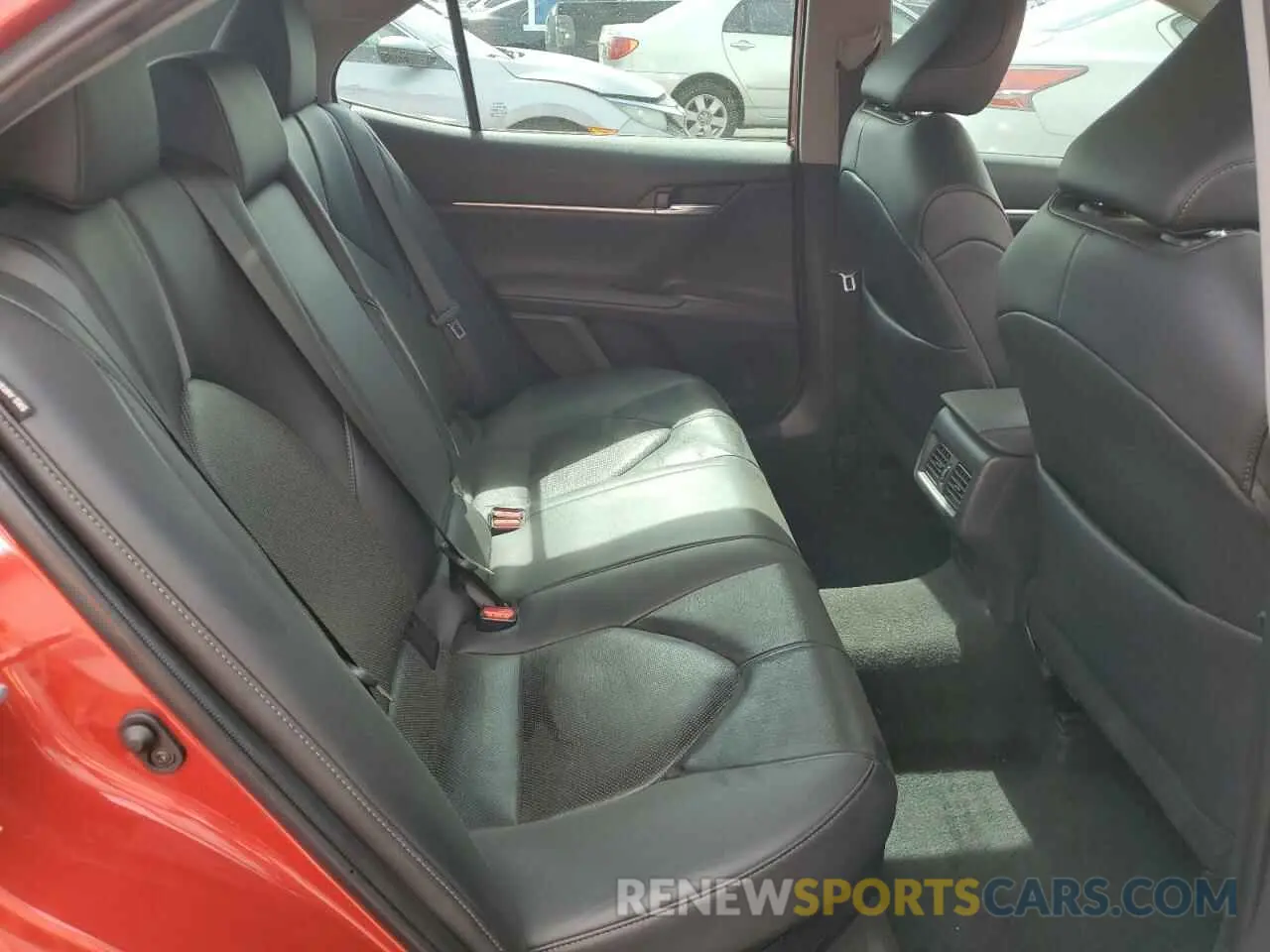 10 fotografías del automóvil dañado 4T1F31AK1RU061060 TOYOTA CAMRY 2024