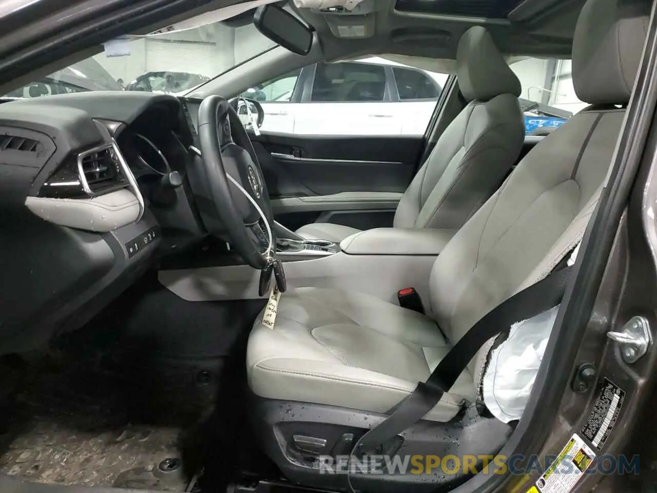 7 fotografías del automóvil dañado 4T1F31AK7RU072595 TOYOTA CAMRY 2024