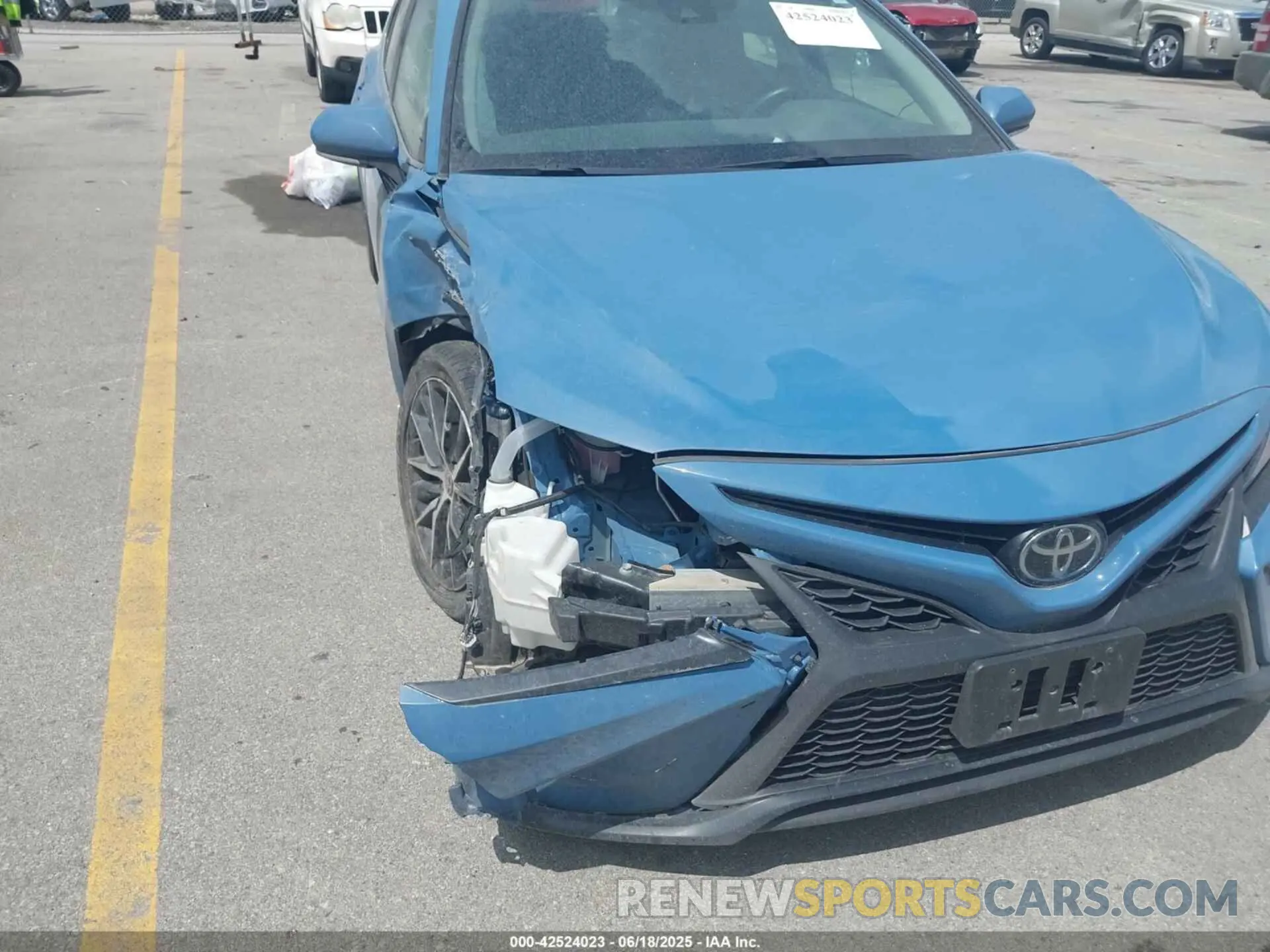 6 fotografías del automóvil dañado 4T1G11AK0RU209869 TOYOTA CAMRY 2024