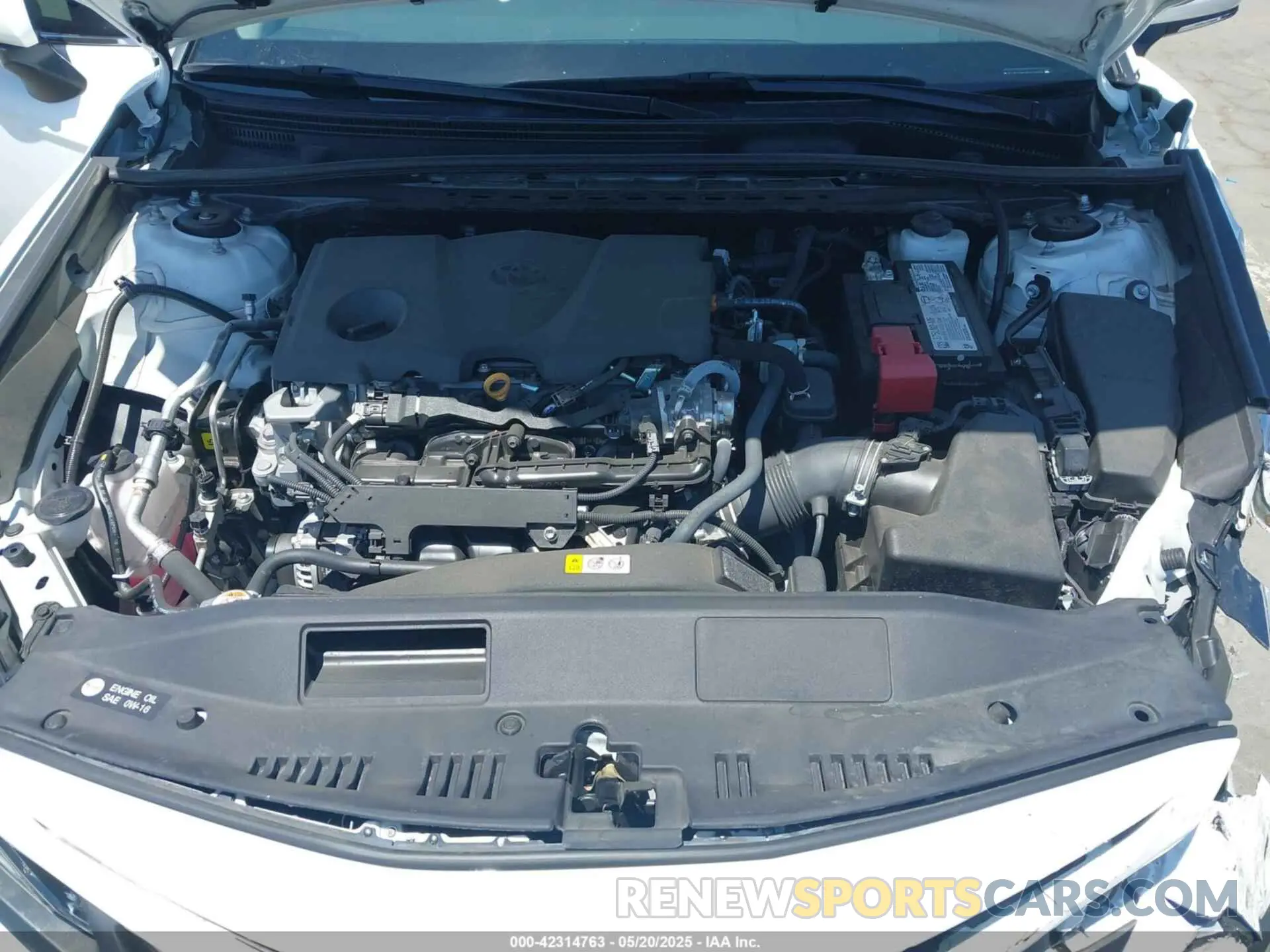 10 fotografías del automóvil dañado 4T1G11AK0RU234013 TOYOTA CAMRY 2024